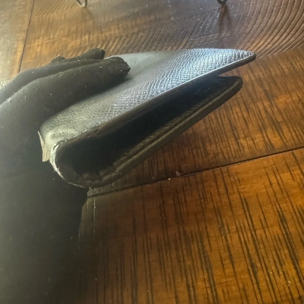 Louis Vuitton Brazza wallet vintage pre-loved black